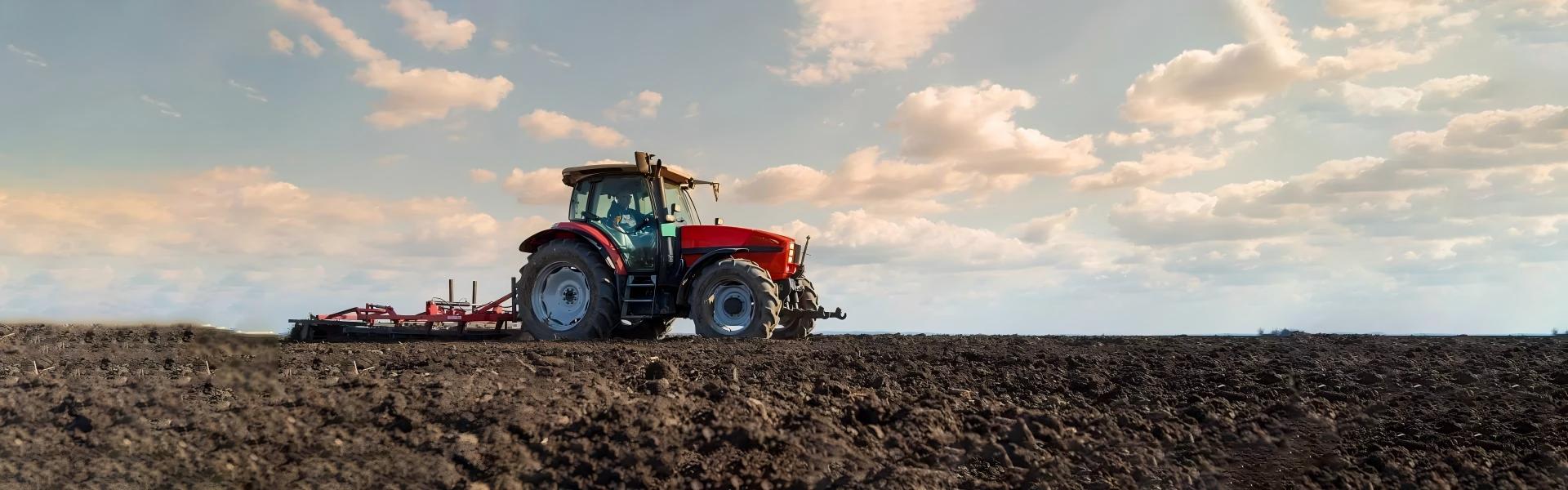 รถแทรคเตอร์ฟาร์ม